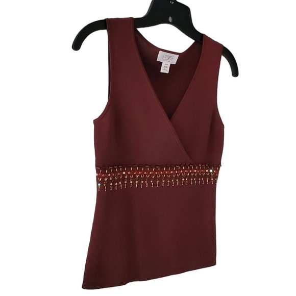Ann Taylor Loft Embellished Sleeveless Surplice V-neck Top | NWOT | XSP | Maroon - Picture 2 of 8